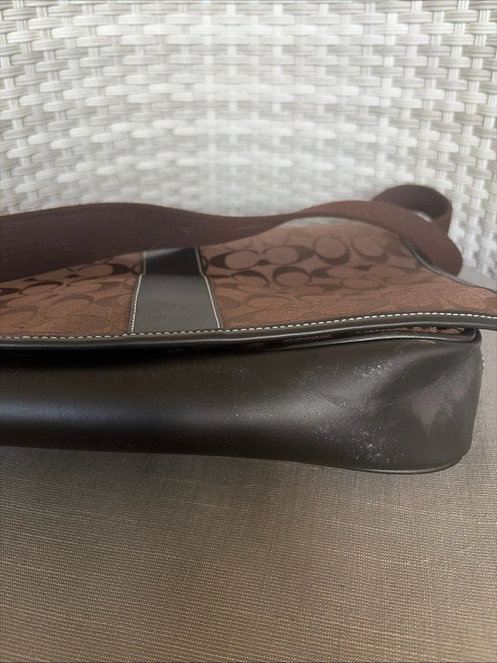 Coach Leather Signature Messenger Bag Shoulder Bag - Excellent